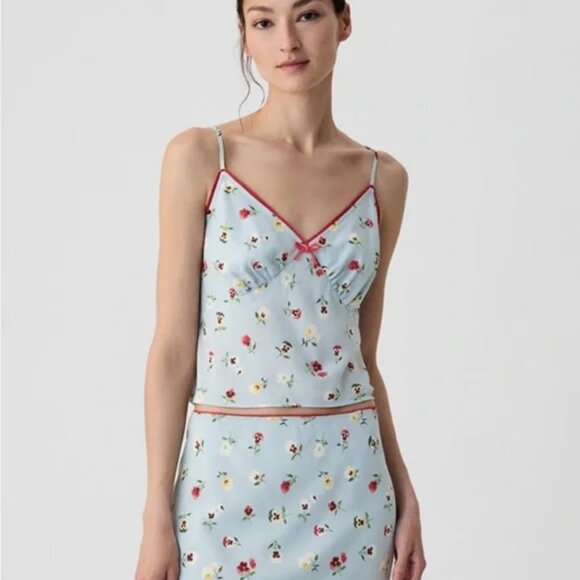 Gap x Doen Cropped Floral Cami Medium Dublin Blue Floral Print - NWT - Picture 2 of 4